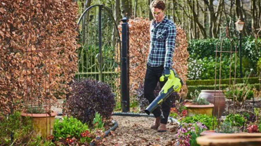 souffleur sans fil Turbo Jet Whisper RY18BLXC-0 Ryobi souffleur sans fil Turbo Jet Whisper RY18BLXC-0 Ryobi